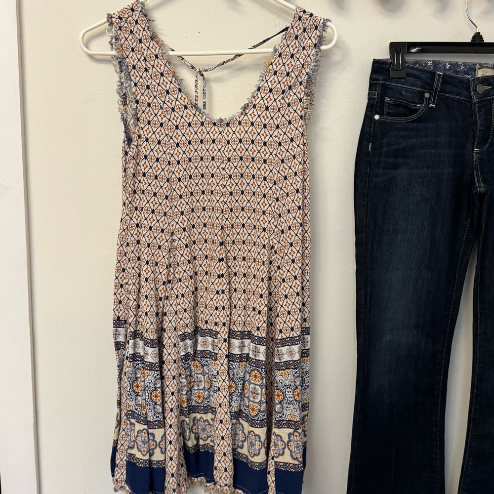 Hem & Thread Boho Print Sleeveless Tunic Lace Up Back Small